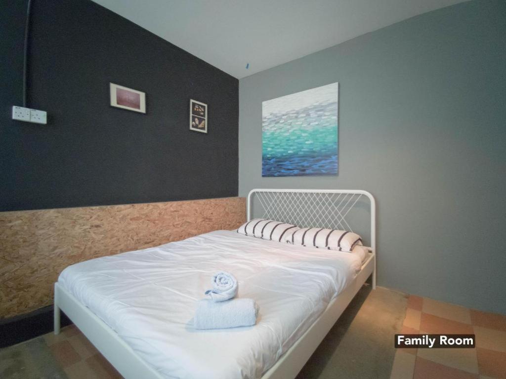 Koptel Budget Hotel Κουτσίνγκ Εξωτερικό φωτογραφία