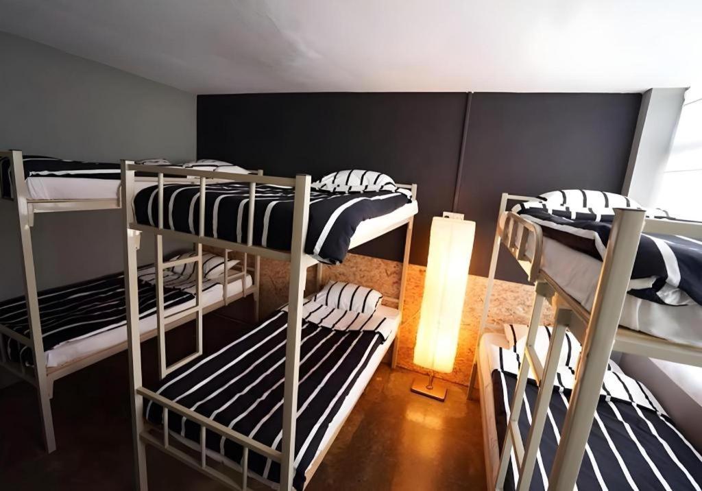 Koptel Budget Hotel Κουτσίνγκ Εξωτερικό φωτογραφία