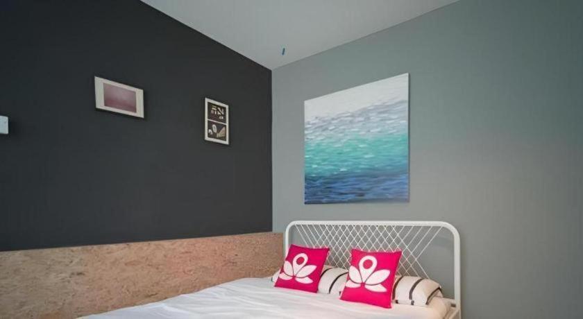 Koptel Budget Hotel Κουτσίνγκ Εξωτερικό φωτογραφία