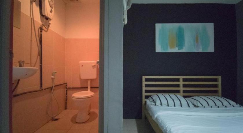 Koptel Budget Hotel Κουτσίνγκ Εξωτερικό φωτογραφία