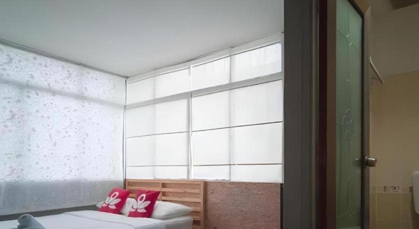 Koptel Budget Hotel Κουτσίνγκ Εξωτερικό φωτογραφία
