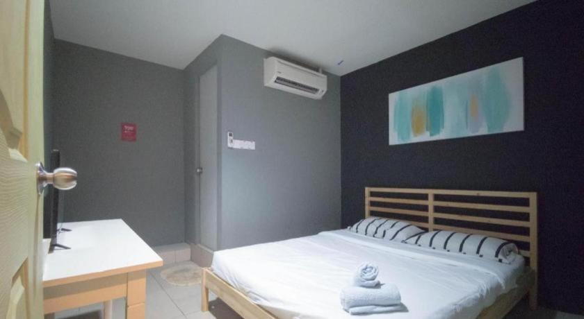 Koptel Budget Hotel Κουτσίνγκ Εξωτερικό φωτογραφία