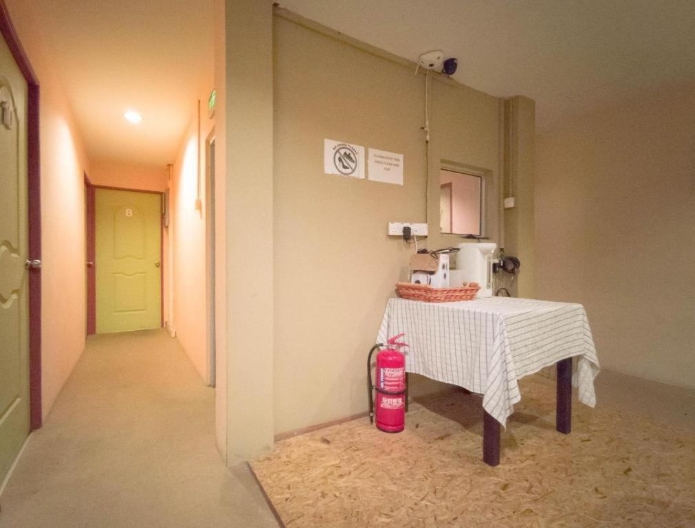 Koptel Budget Hotel Κουτσίνγκ Εξωτερικό φωτογραφία