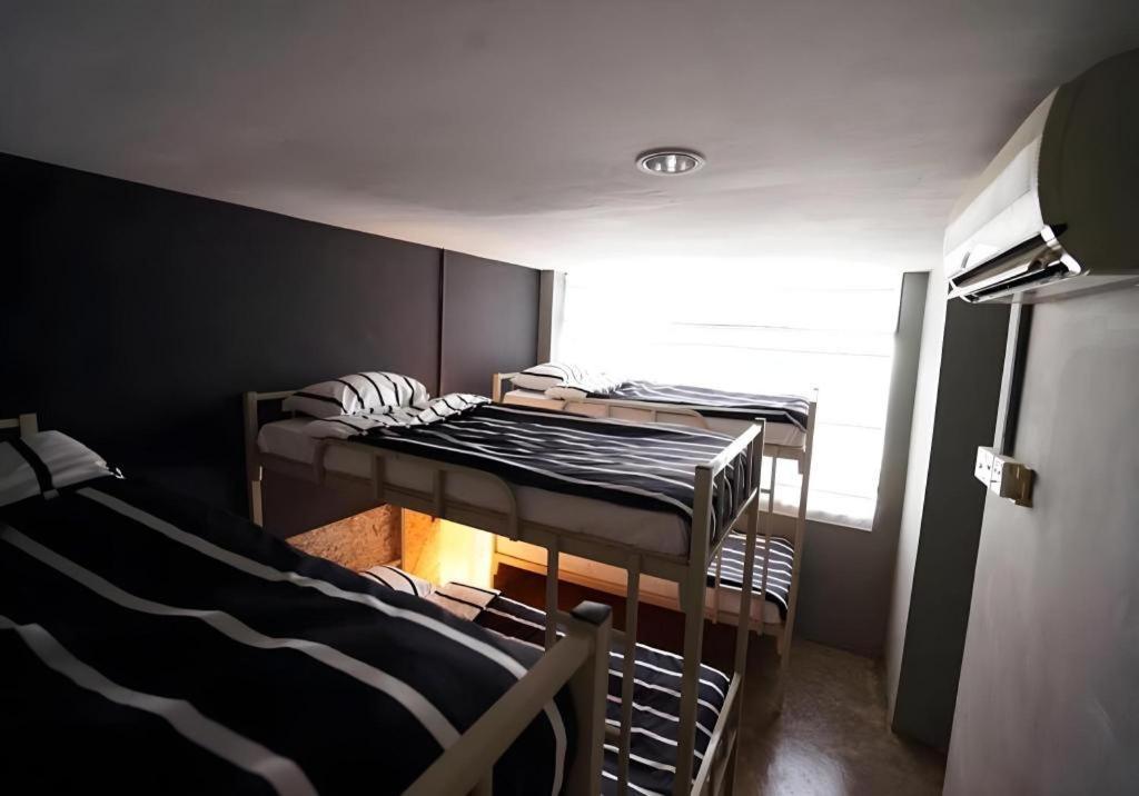 Koptel Budget Hotel Κουτσίνγκ Εξωτερικό φωτογραφία