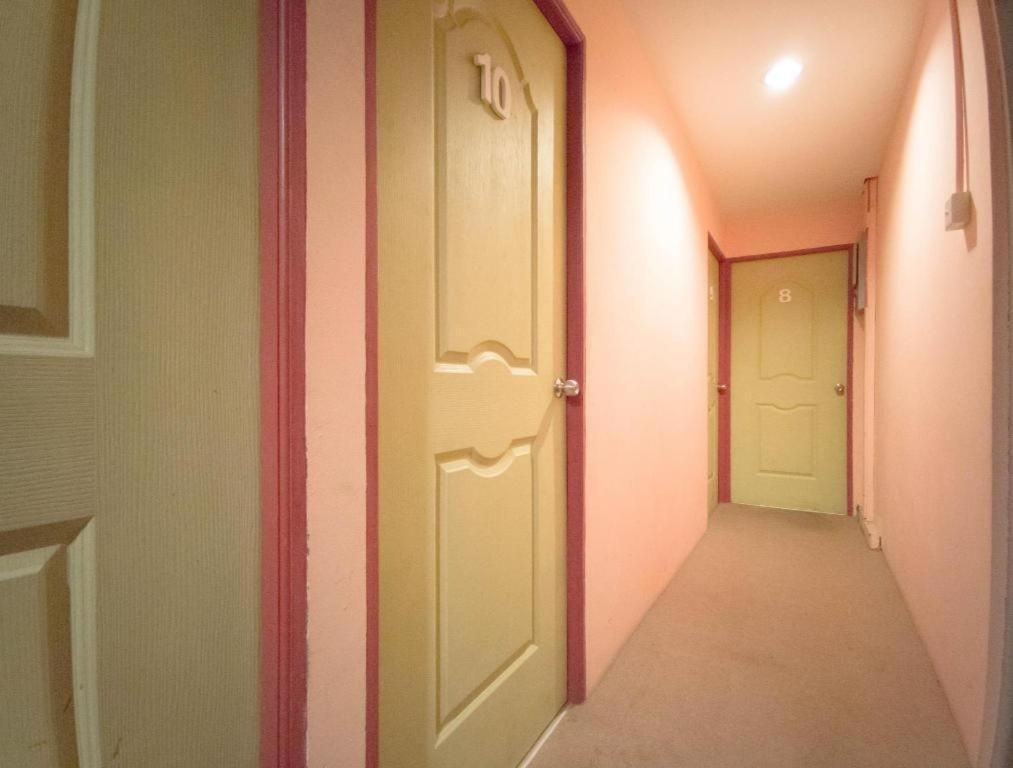 Koptel Budget Hotel Κουτσίνγκ Εξωτερικό φωτογραφία