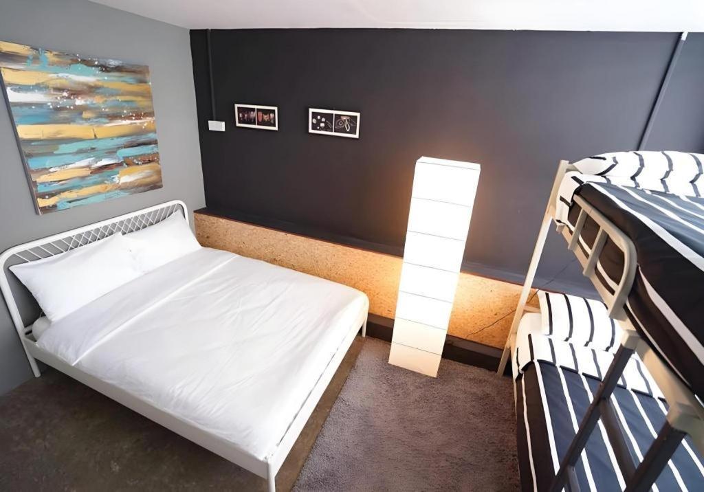 Koptel Budget Hotel Κουτσίνγκ Εξωτερικό φωτογραφία