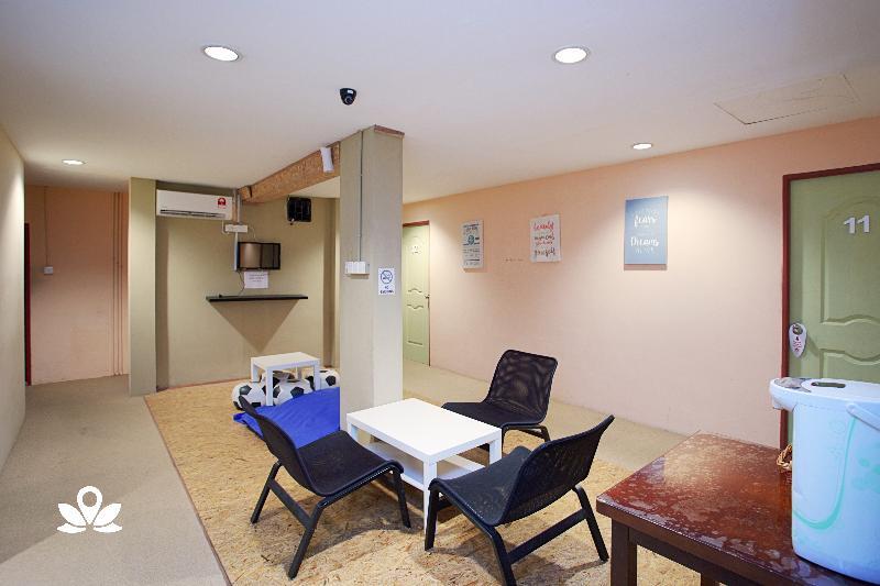 Koptel Budget Hotel Κουτσίνγκ Εξωτερικό φωτογραφία
